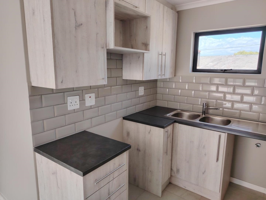 To Let 2 Bedroom Property for Rent in Durbanville Western Cape